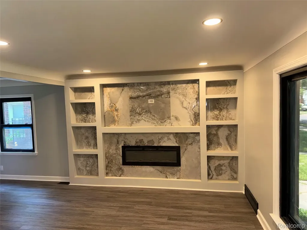 10822 Mckinney Street Detroit City MI 48224