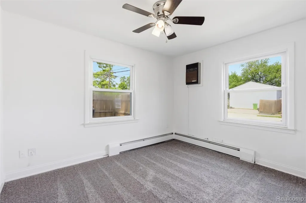 26375 Waldorf Street Roseville City MI 48066