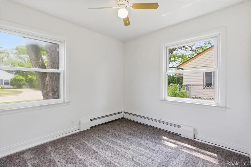 26375 Waldorf Street Roseville City MI 48066