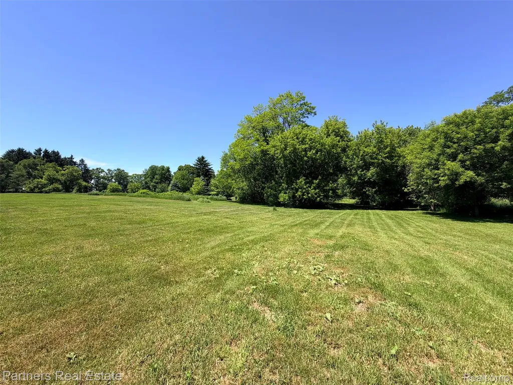 Vacant Mckeachie Road White Lake Charter Township MI 48383