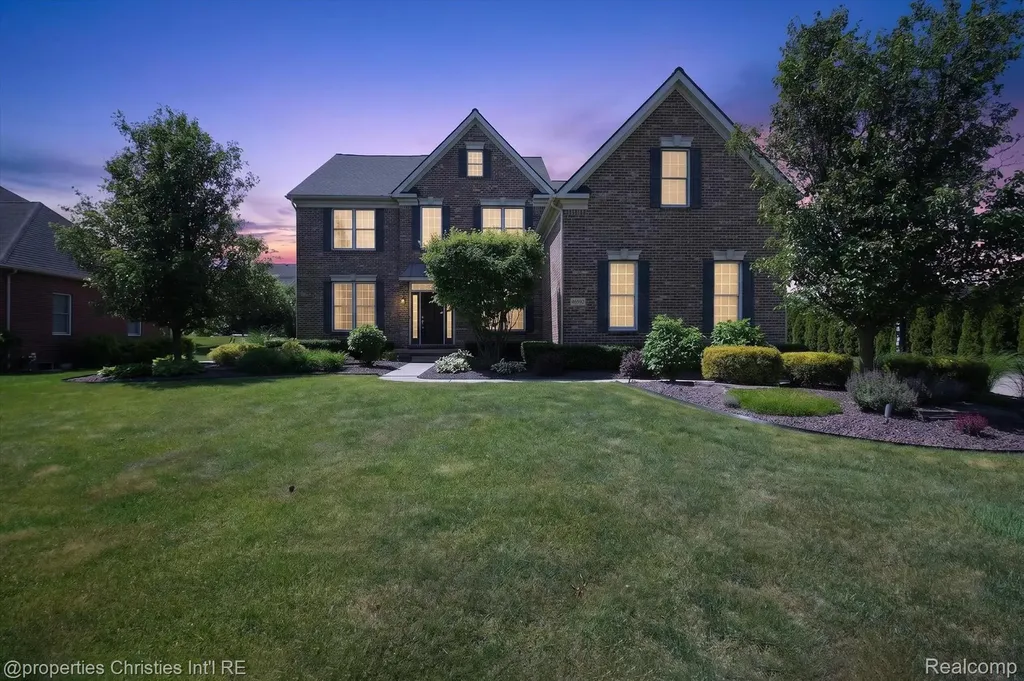 46592 Pinehurst Circle N Northville Township MI 48168