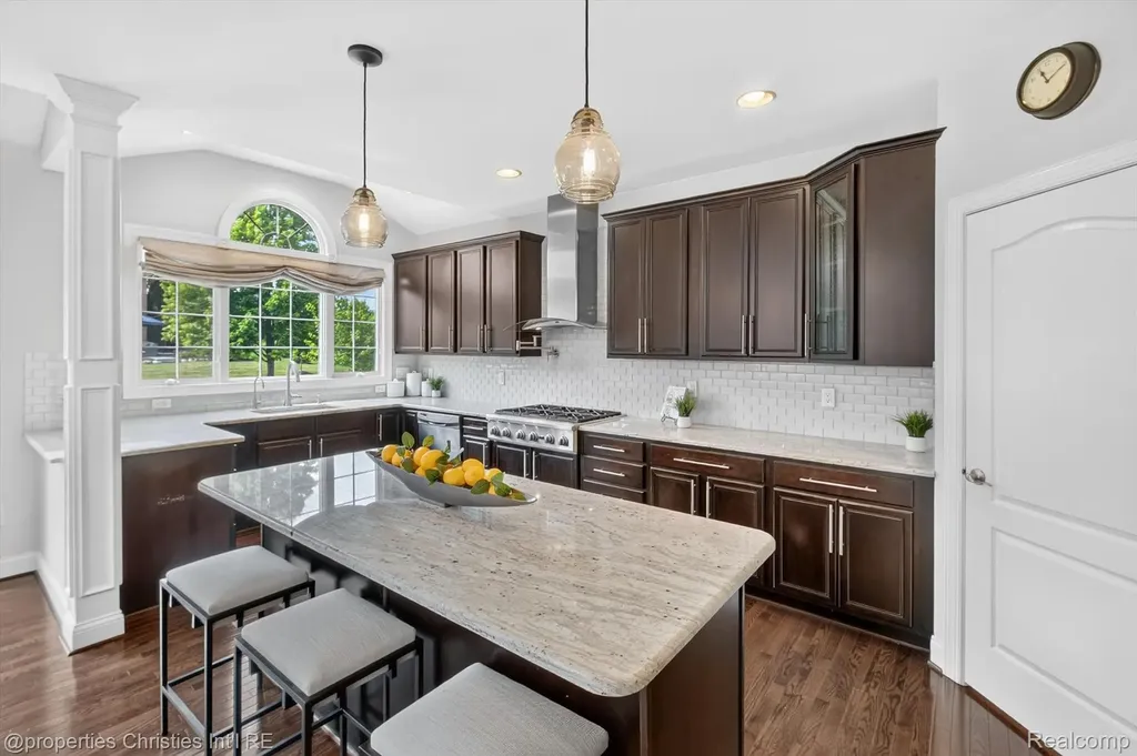 46592 Pinehurst Circle N Northville Township MI 48168