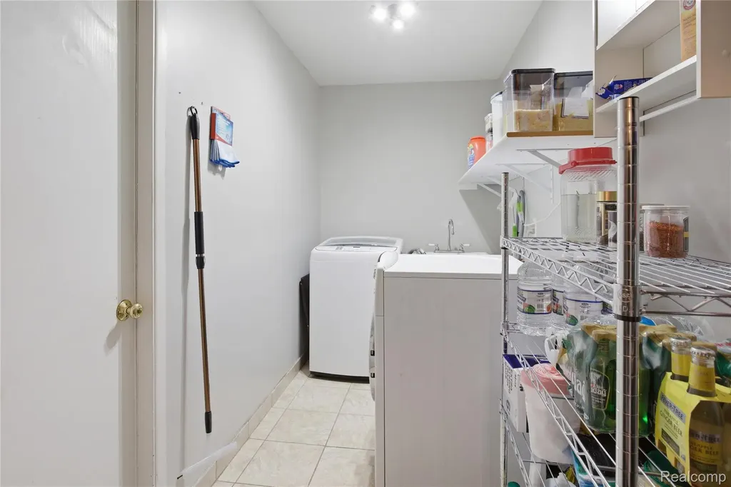 4171 Rose Mary Drive Sterling Heights City MI 48310