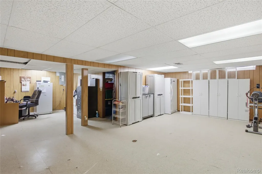 4171 Rose Mary Drive Sterling Heights City MI 48310