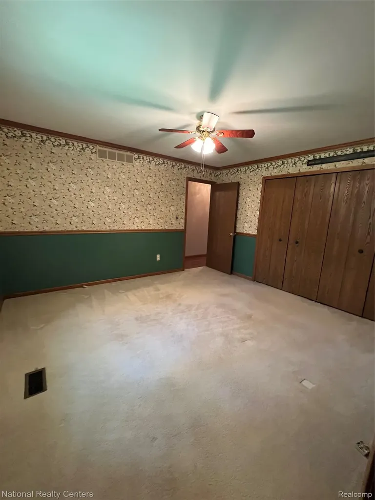 992 Alpine Drive Brighton City MI 48116