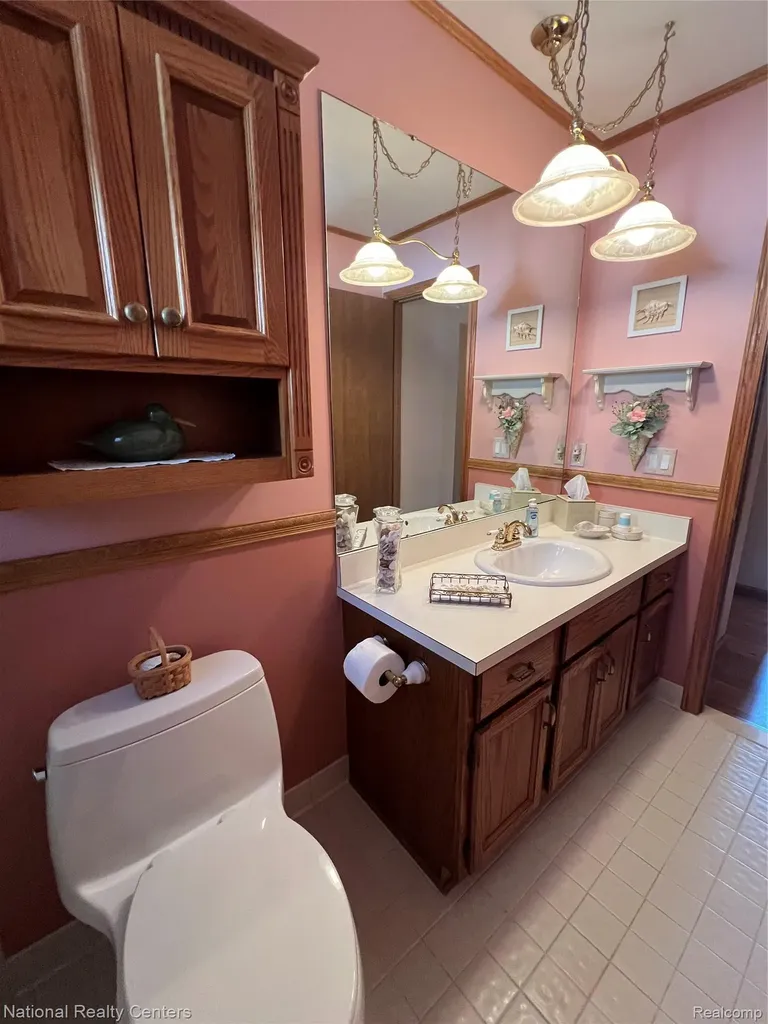 992 Alpine Drive Brighton City MI 48116