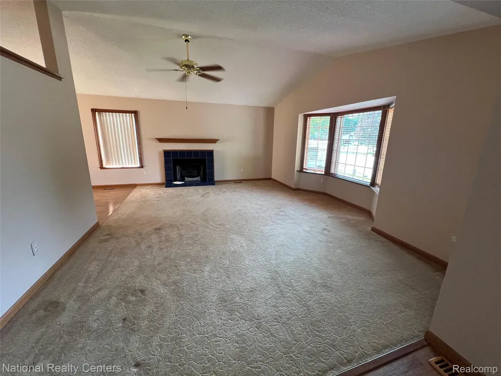992 Alpine Drive Brighton City MI 48116