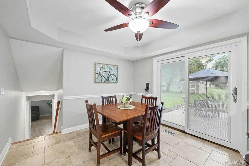 13555 Terry Drive Shelby Charter Township MI 48315