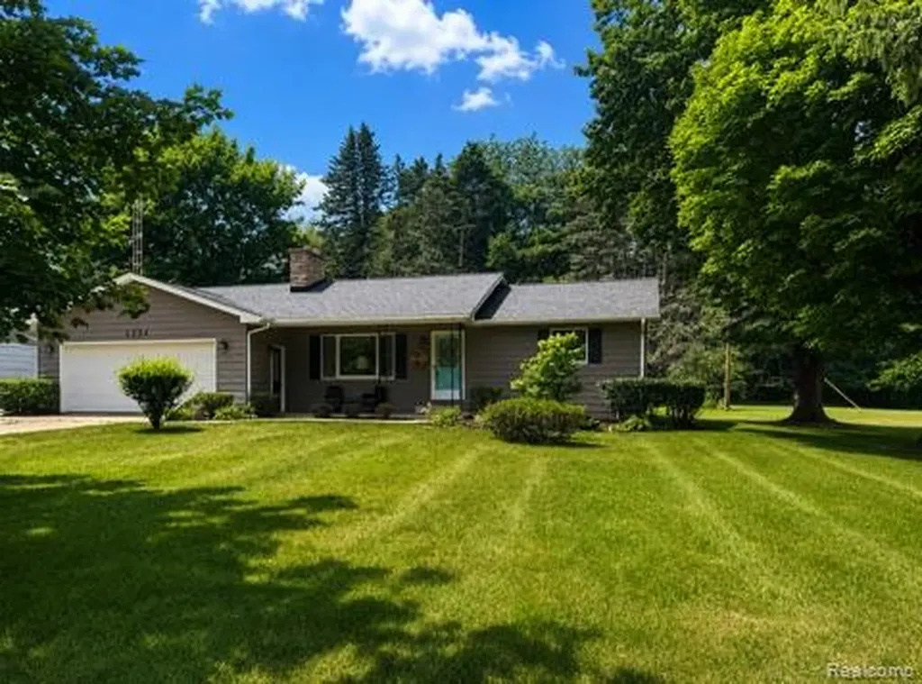 2234 W Caro Road Indianfields Township MI 48723