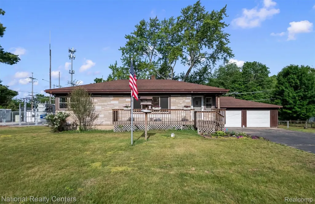 2942 S Baldwin Road Orion Charter Township MI 48360