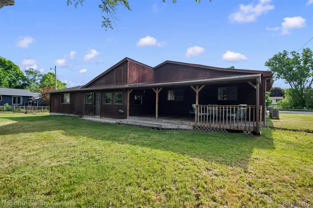 2942 S Baldwin Road Orion Charter Township MI 48360