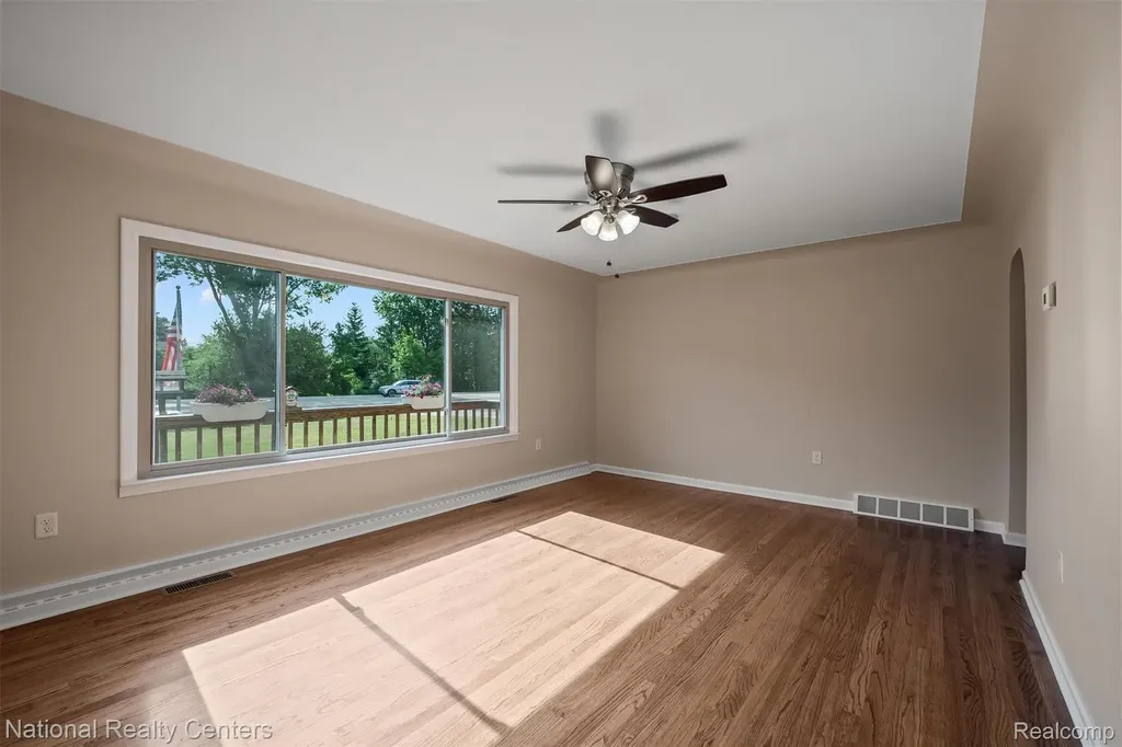 2942 S Baldwin Road Orion Charter Township MI 48360