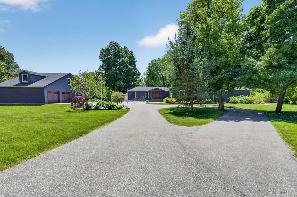 9353 Hill Road Gaines Township MI 48473