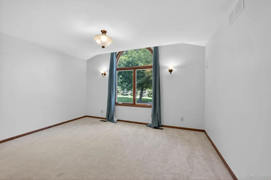 9353 Hill Road Gaines Township MI 48473