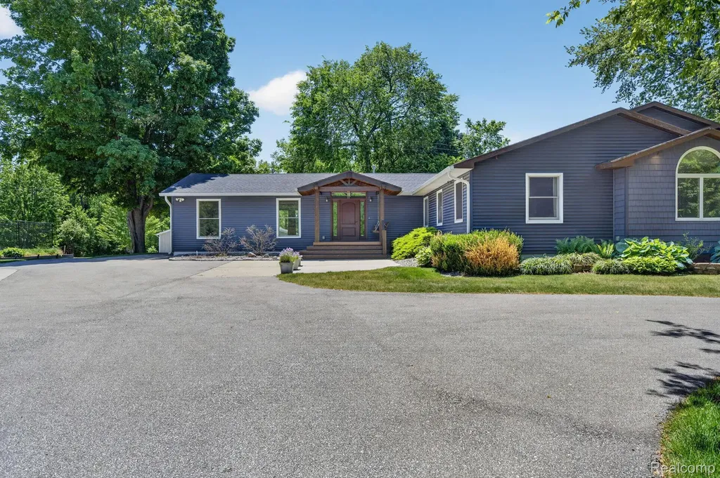 9353 Hill Road Gaines Township MI 48473