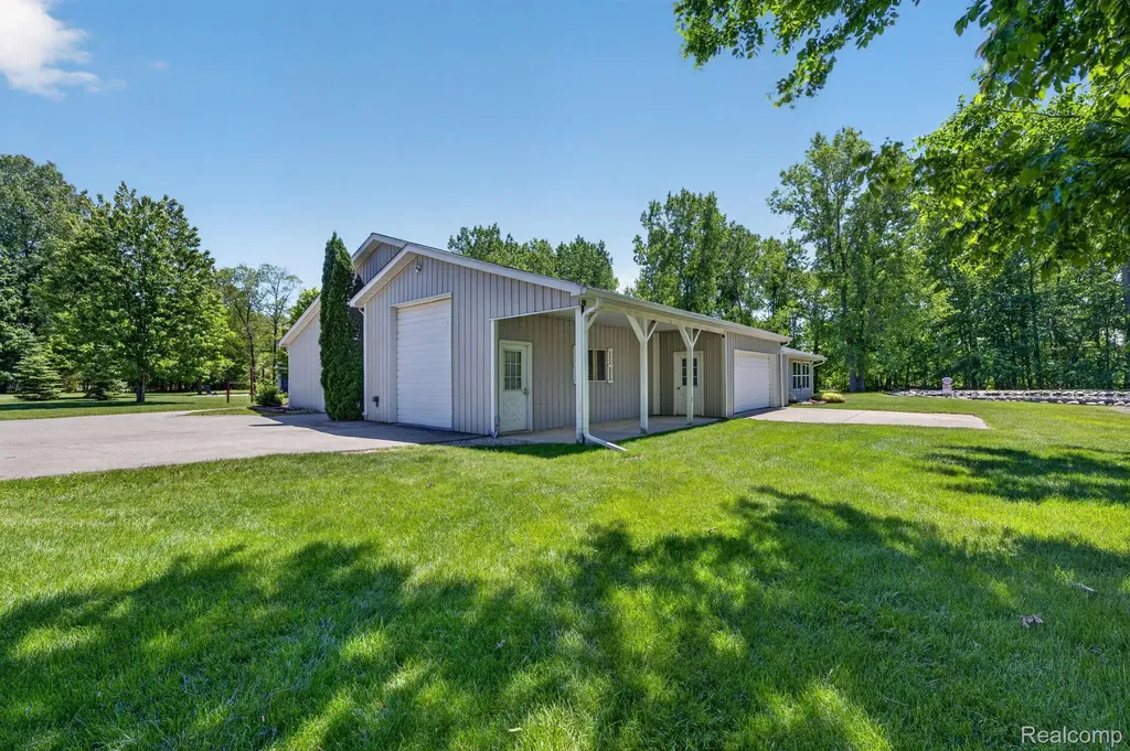 9353 Hill Road Gaines Township MI 48473