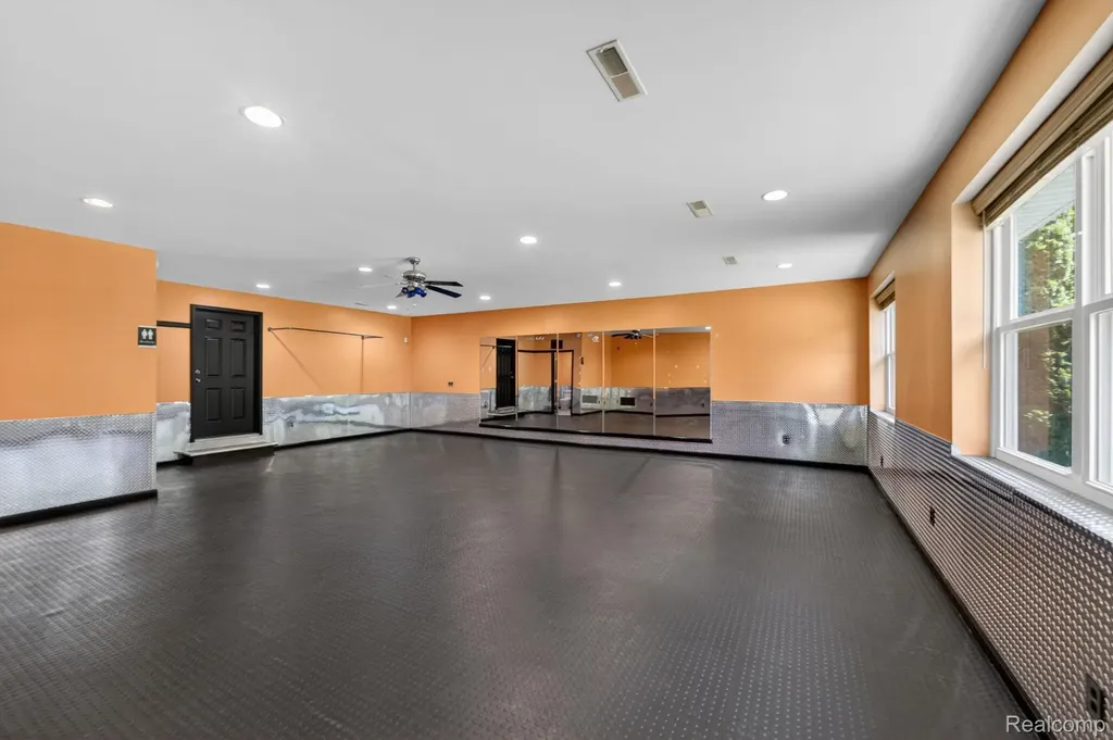 9353 Hill Road Gaines Township MI 48473