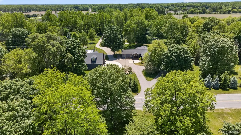 9353 Hill Road Gaines Township MI 48473