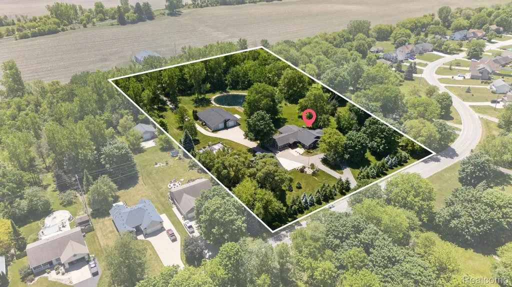 9353 Hill Road Gaines Township MI 48473