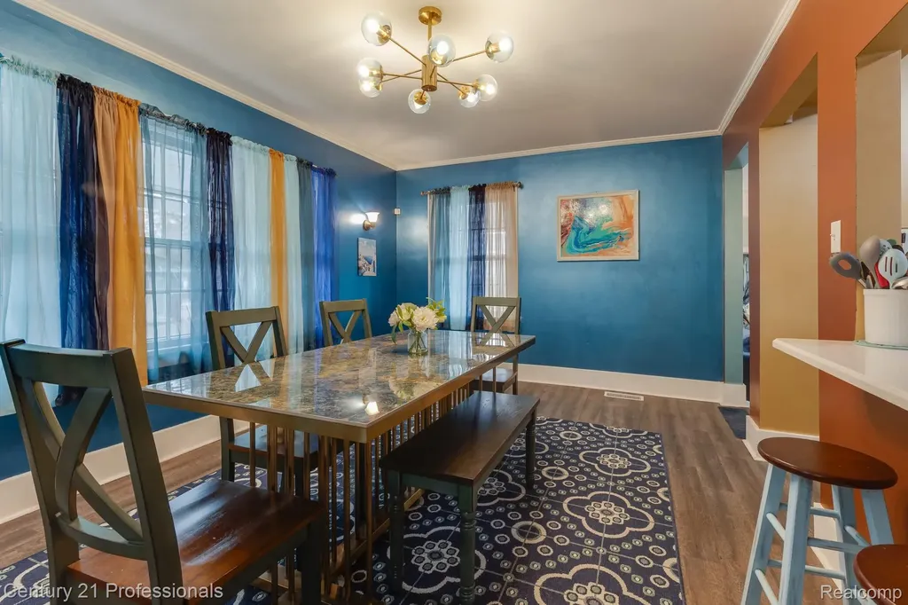 1500 W Saint Joseph Street Lansing City MI 48915