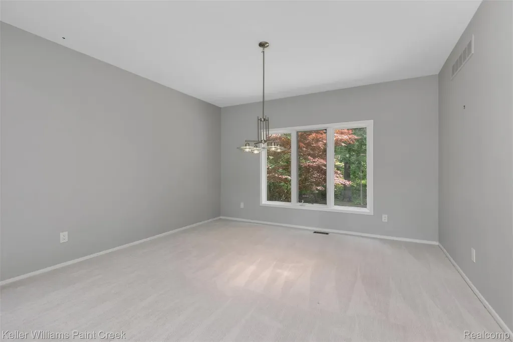 25626 Gina Court Novi City MI 48374