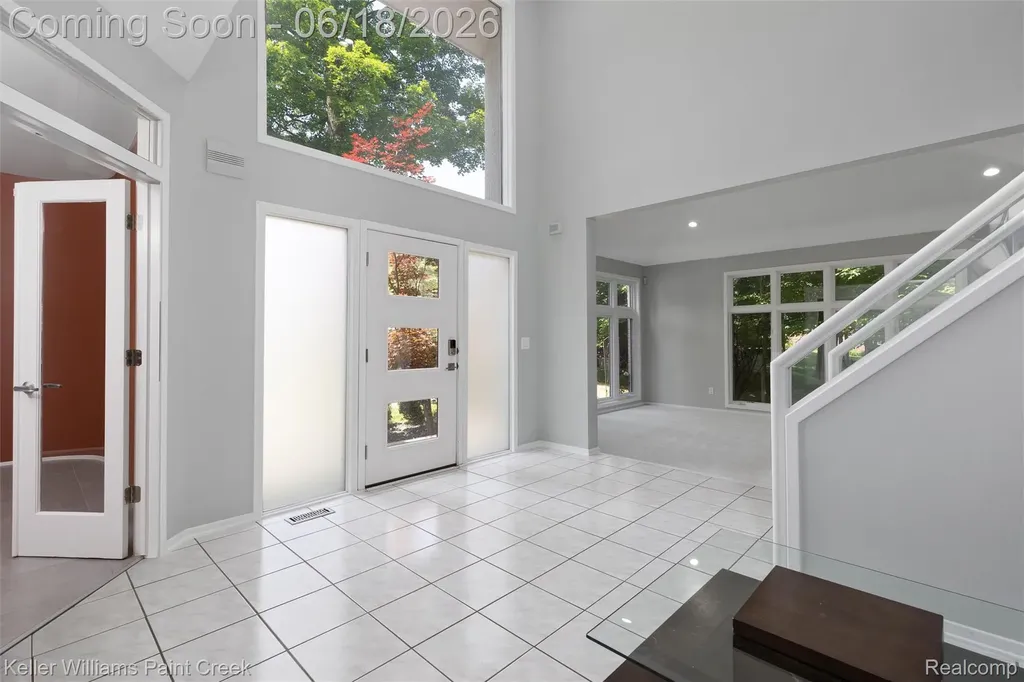 25626 Gina Court Novi City MI 48374
