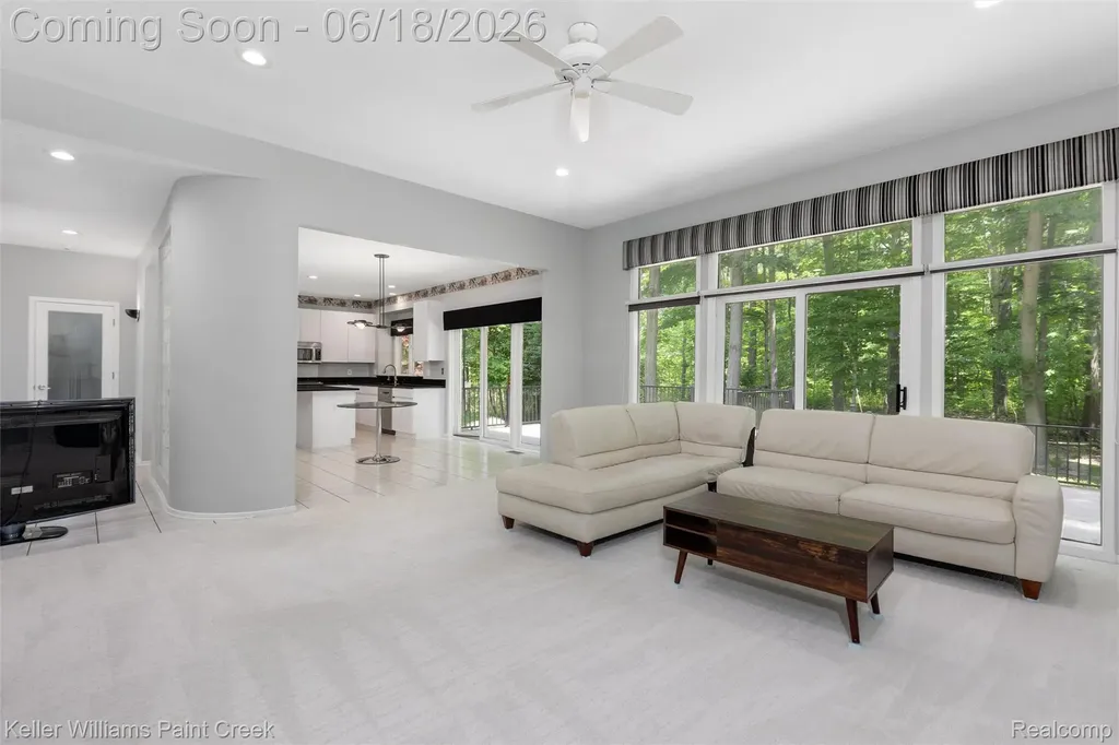 25626 Gina Court Novi City MI 48374