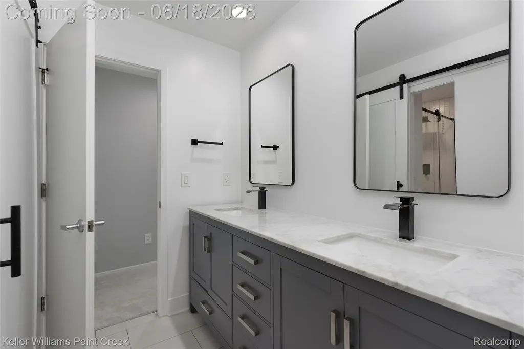 25626 Gina Court Novi City MI 48374