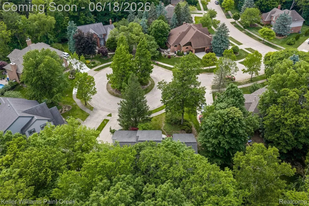 25626 Gina Court Novi City MI 48374