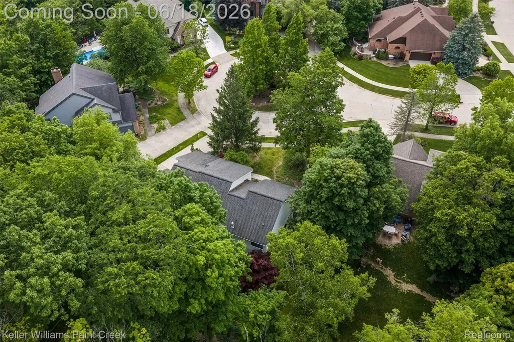 25626 Gina Court Novi City MI 48374