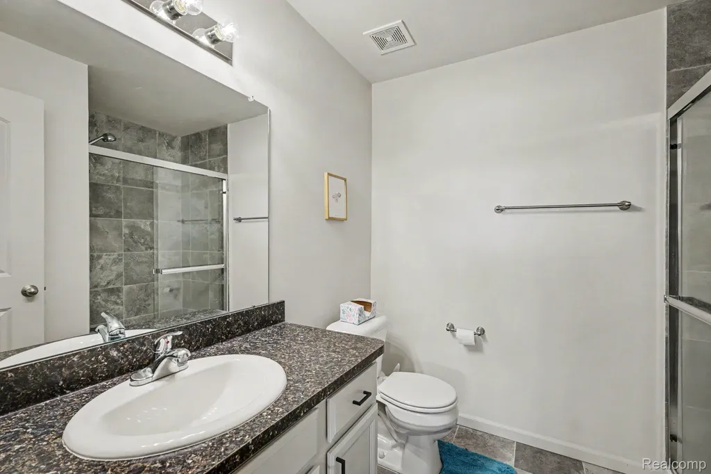 22056 Andover Drive Macomb Township MI 48042