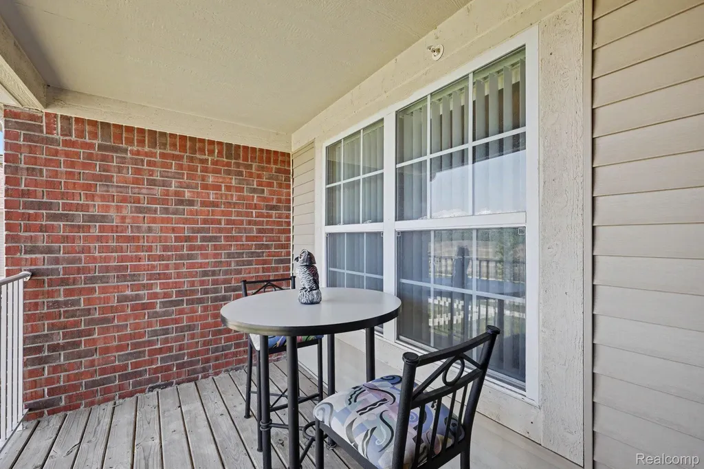 22056 Andover Drive Macomb Township MI 48042