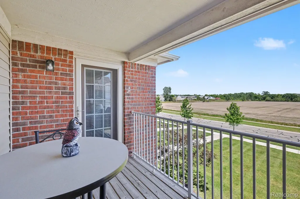 22056 Andover Drive Macomb Township MI 48042