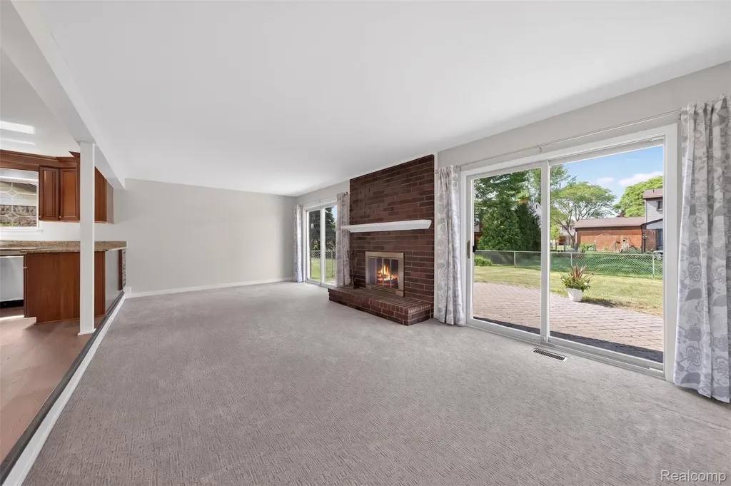 2133 Keystone Drive Sterling Heights City MI 48310
