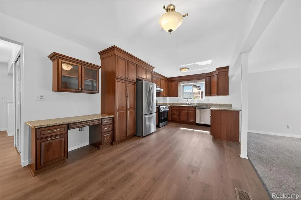 2133 Keystone Drive Sterling Heights City MI 48310