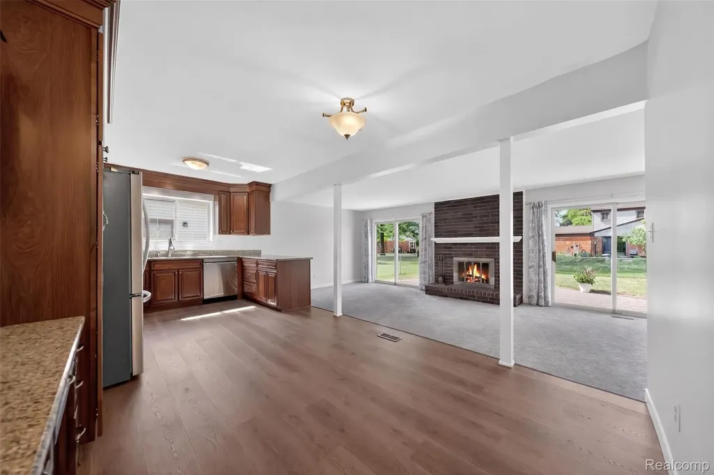2133 Keystone Drive Sterling Heights City MI 48310