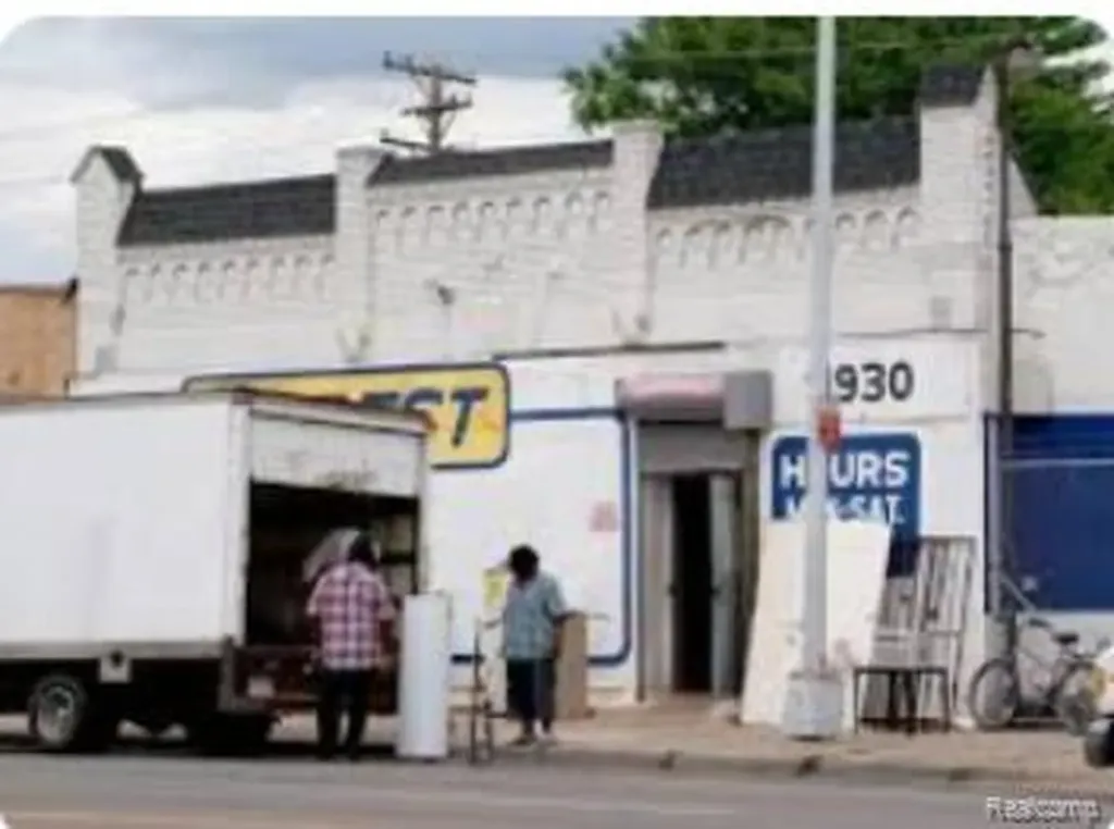 11930 Grand River Avenue Detroit City MI 48204