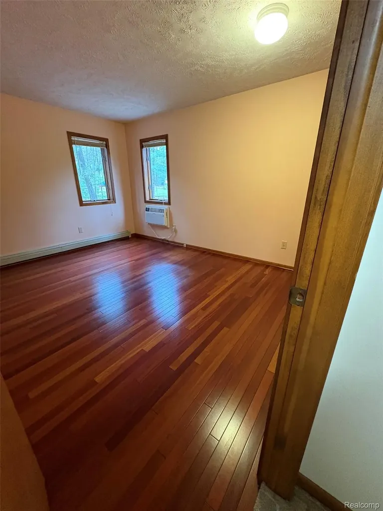 4341 Maplewood Lane Acme Township MI 49686