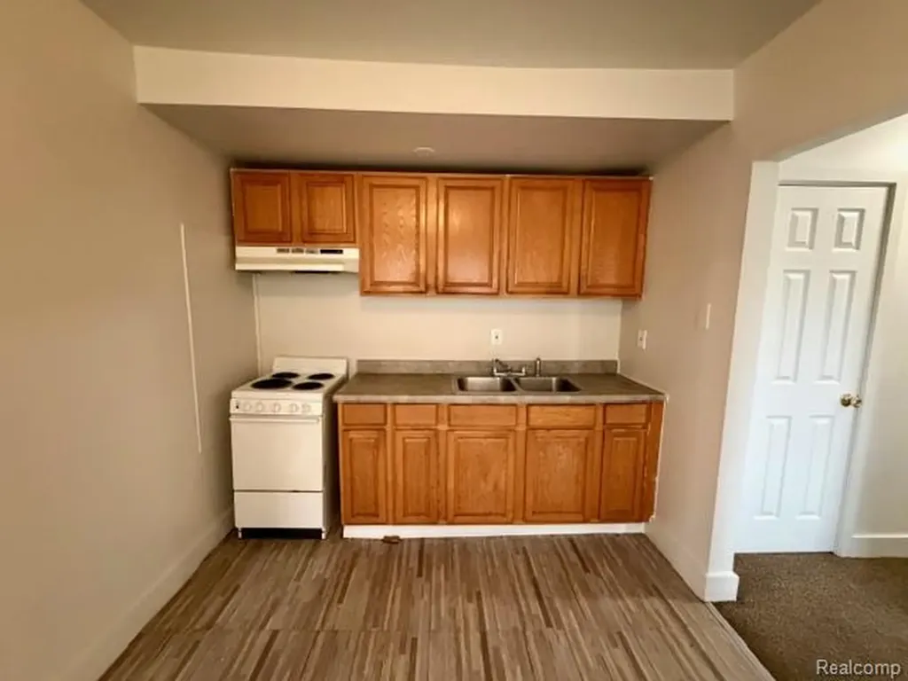 14422 Maddelein Street Detroit City MI 48205