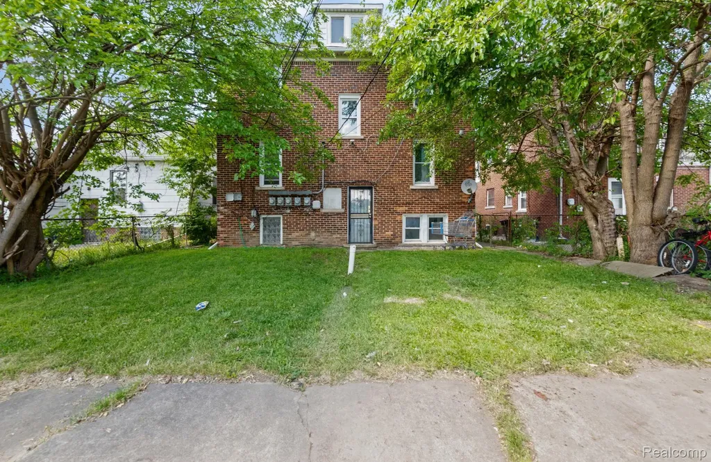 14422 Maddelein Street Detroit City MI 48205