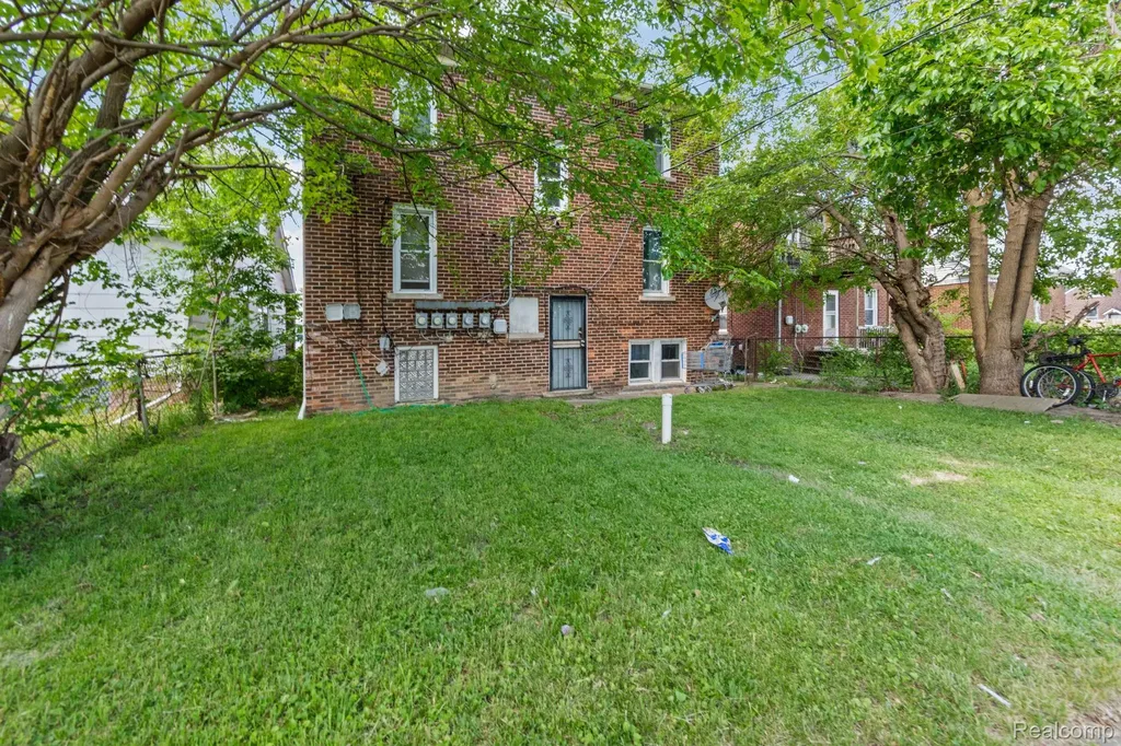 14422 Maddelein Street Detroit City MI 48205