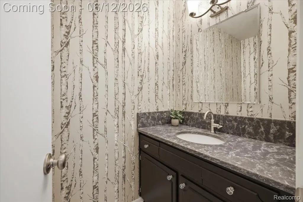 5048 Tree Hill Road Grand Blanc Charter Township MI 48439