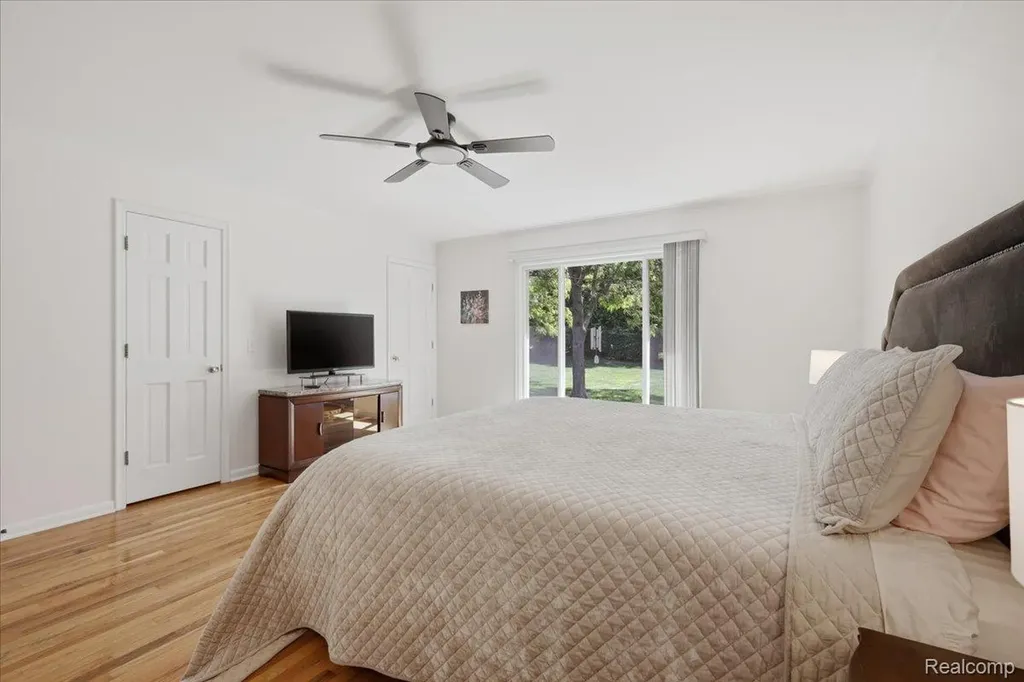 5048 Tree Hill Road Grand Blanc Charter Township MI 48439
