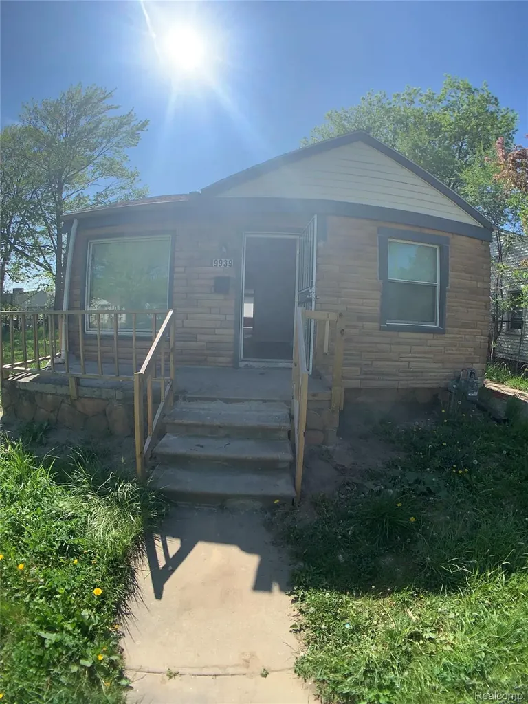 9939 Prest Street Detroit City MI 48227