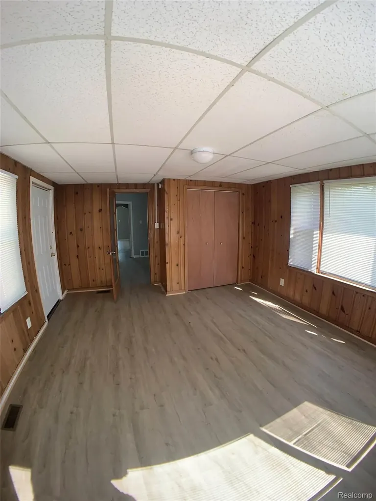 9939 Prest Street Detroit City MI 48227