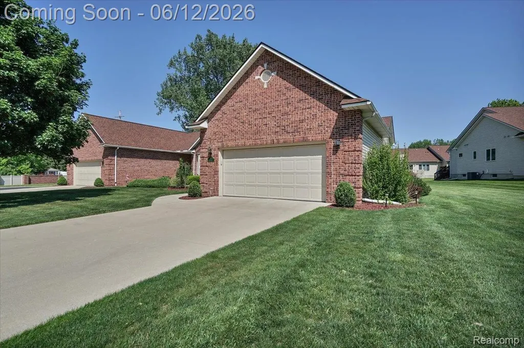1521 Rio Grande Court Flint Charter Township MI 48532
