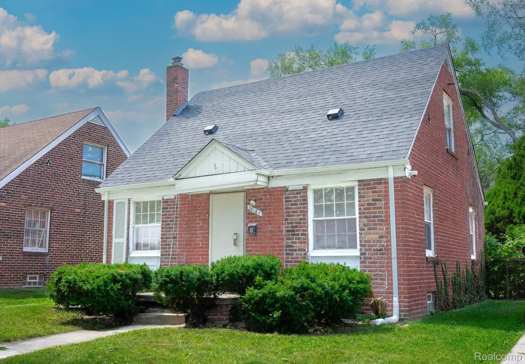 20161 Yonka Street Detroit City MI 48234