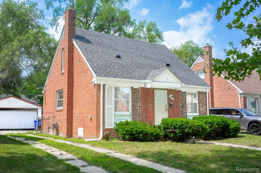 20161 Yonka Street Detroit City MI 48234