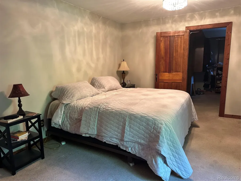 1435 Rolling Hills Drive Hartland Township MI 48843