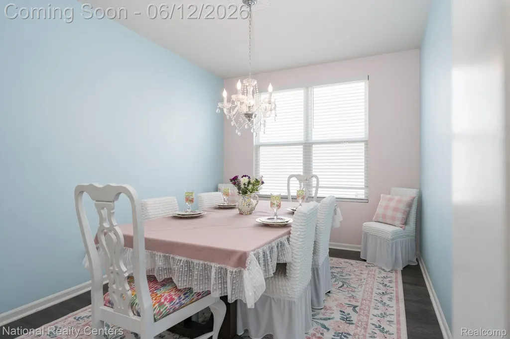 1233 Lark Street Orion Charter Township MI 48360